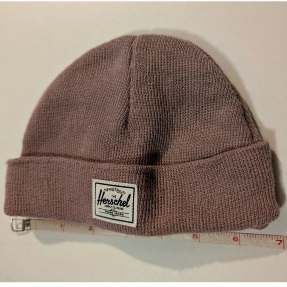Herschel Supply Co Elmer Beanie Mauve Purple Knit Cuffed Logo Hat One Size Kids